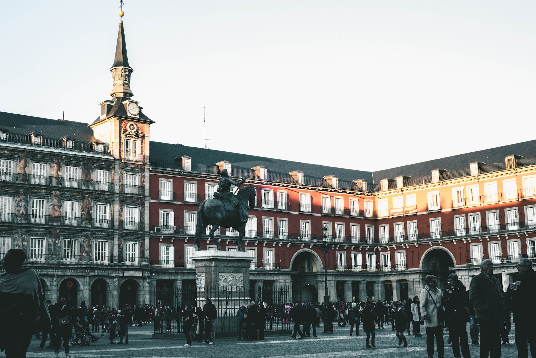 The plaza mayor Madrid - one of the best things to do in Madrid.