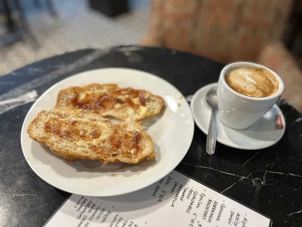 Croissant and coffee during 3 days in Sevilla